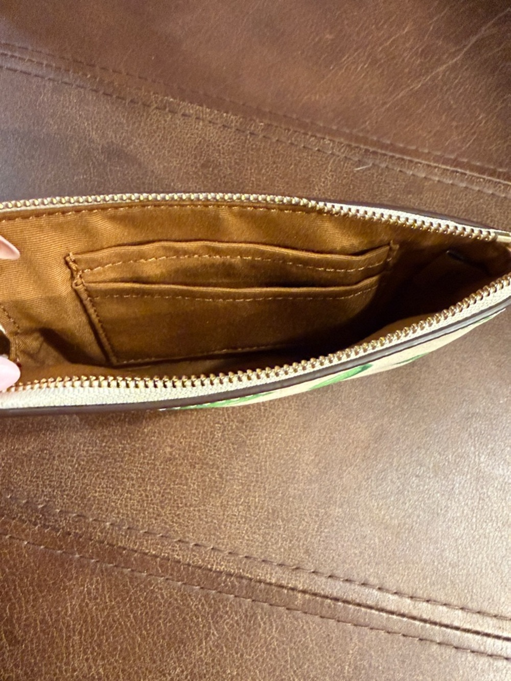 Coach Cream Wristlet with Green Lemon Motif - Picture 2 of 2